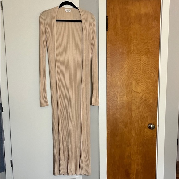 Lovers + Friends Sweaters - Lovers + Friends Cream Duster Sweater Size M